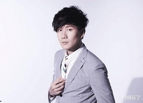 爆改男明星网红,逆袭之路，从平凡到闪耀