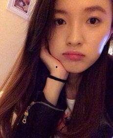 明星网红解说是谁,揭秘明星网红解说背后的神秘力量