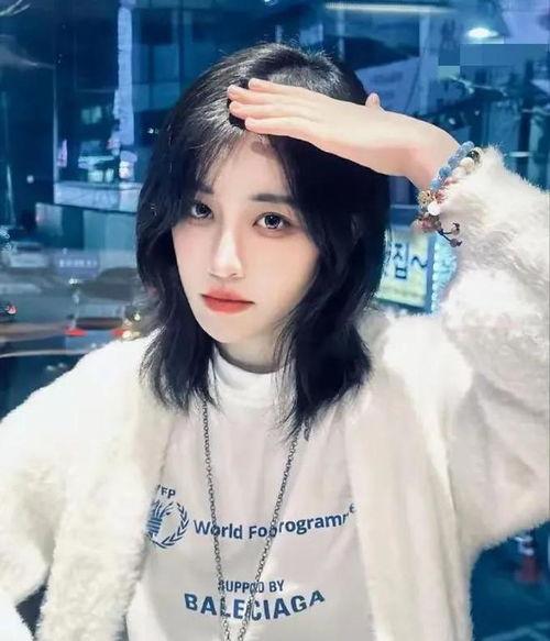 明星吃黑瓜被抓的是谁啊,真相揭秘