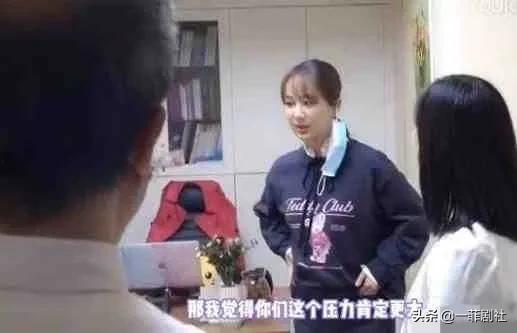 吃瓜爆料直播间明星是谁,吃瓜爆料直播间，明星阵容大揭秘！