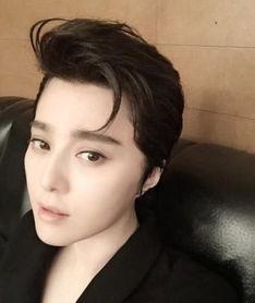 活该当明星网红男生,揭秘男生成为耀眼明星的秘诀