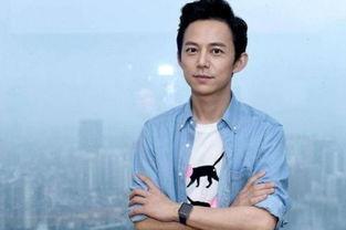 明星网红跟刘德华合照,网红明星闪耀瞬间