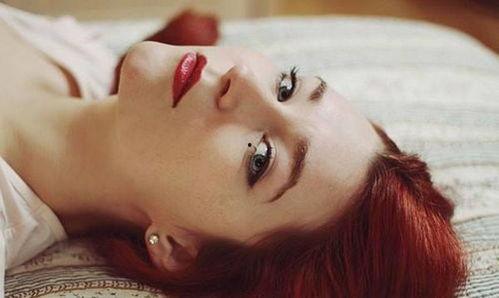 吃瓜少女连赞拉黑,揭秘网络舆论的微妙变化