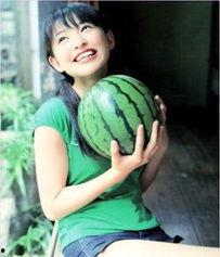 国外吃瓜爆料盘点是真的吗,真相与谣言的辨析盘点