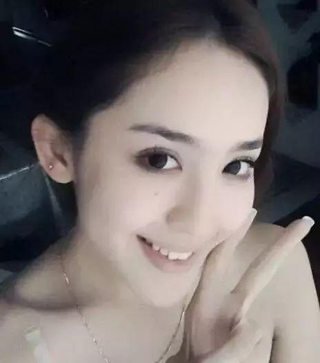 明星网红去叠石桥,明星网红齐聚叠石桥，探寻纺织魅力之旅