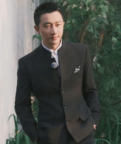 男明星吃黑瓜被抓视频,视频曝光，娱乐圈再掀风波