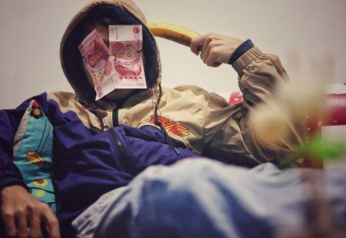 明星网红乱象丛生背后,明星光环下的道德困境与行业反思